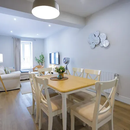 Vt Mandoia By Bilbaohost *